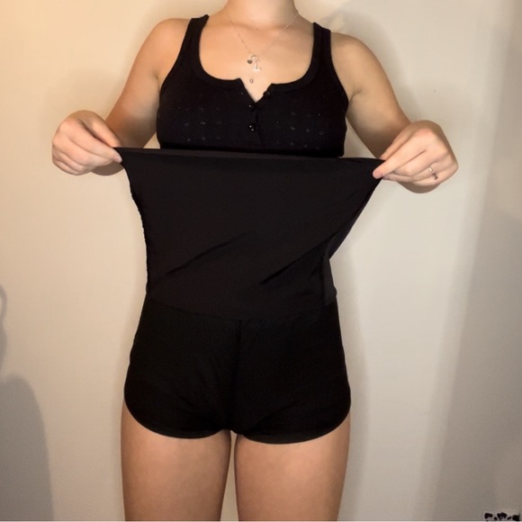 Mini black skirt/ shorts underneath/ little too big for me - Picture 3 of 4